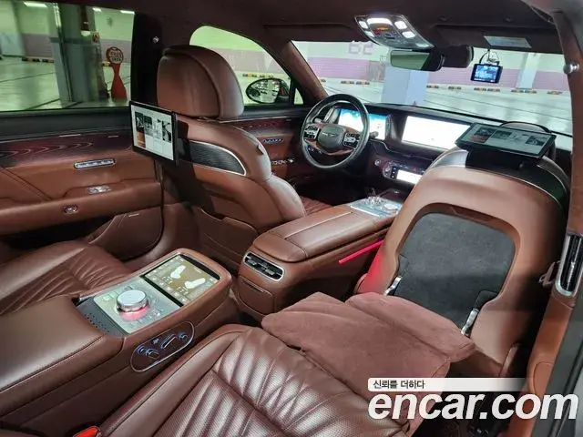 Genesis G90 2022 — Photo 11/20