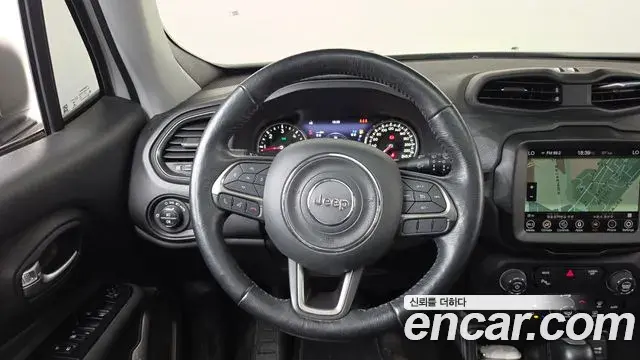 Jeep Renegade 2020 — ფოტო 12/32