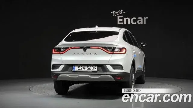 Renault Samsung Arkana 2025 — Şəkil 26/30