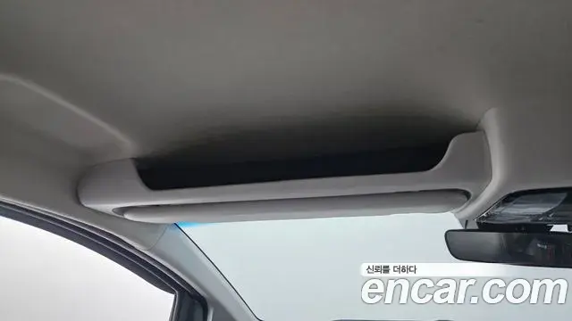 Hyundai Staria 2021 — Photo 31/40
