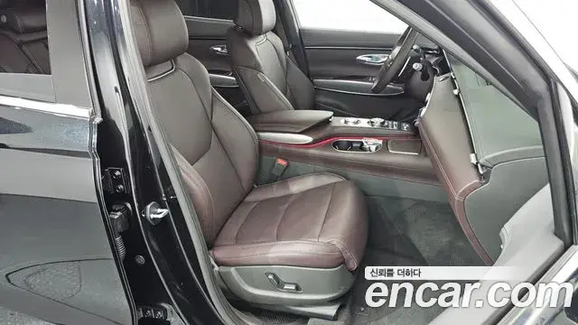 Genesis GV70 2023 — Şəkil 16/30