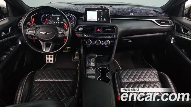 Genesis G70 2018 — Photo 9/20