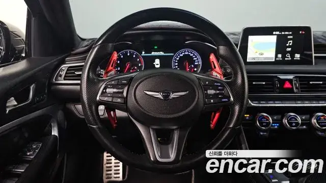 Genesis G70 2018 — Photo 11/20
