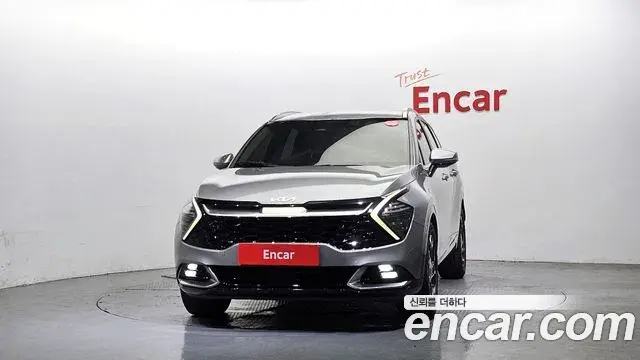 Kia Sportage 2022 — Фото 3/20