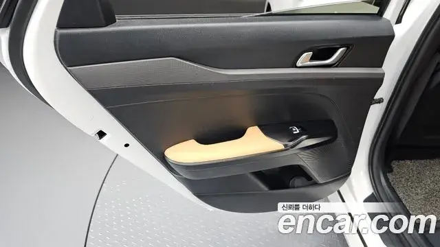 Kia K5 2019 — Şəkil 18/30