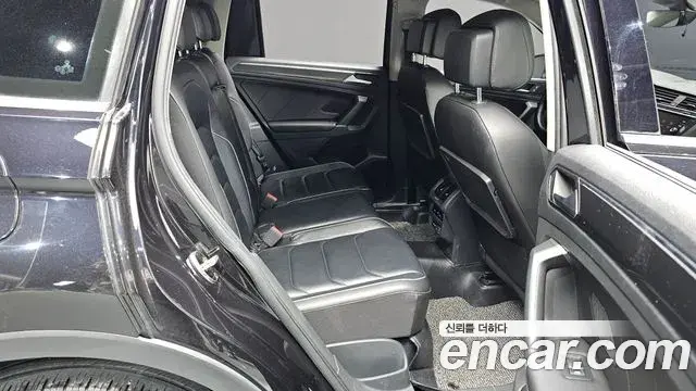 Volkswagen Tiguan 2018 — Şəkil 3/20