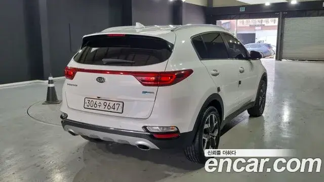 Kia Sportage The Bold 2019 — Photo 1/18