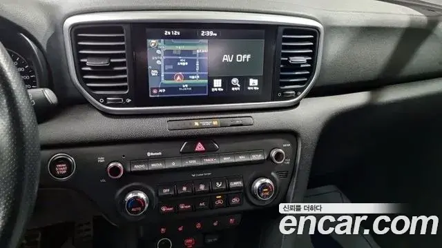 Kia Sportage The Bold 2019 — Photo 12/18