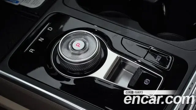 Kia Carnival 2025 — Photo 28/35