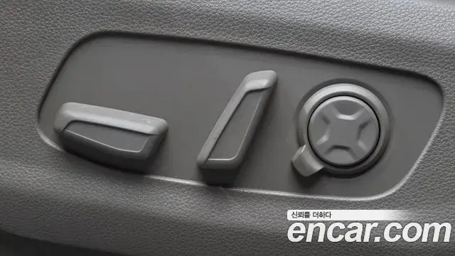 Kia Carnival 2025 — Photo 21/35