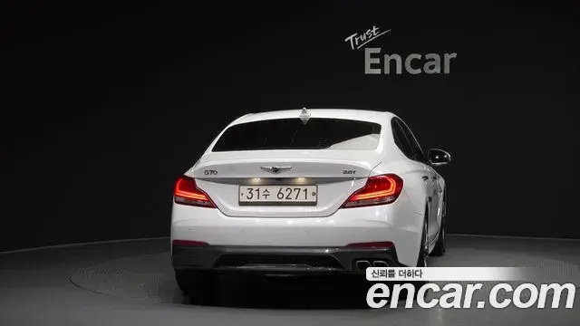 Genesis G70 2018 — Photo 17/20