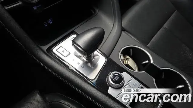 Genesis G70 2018 — Photo 4/20