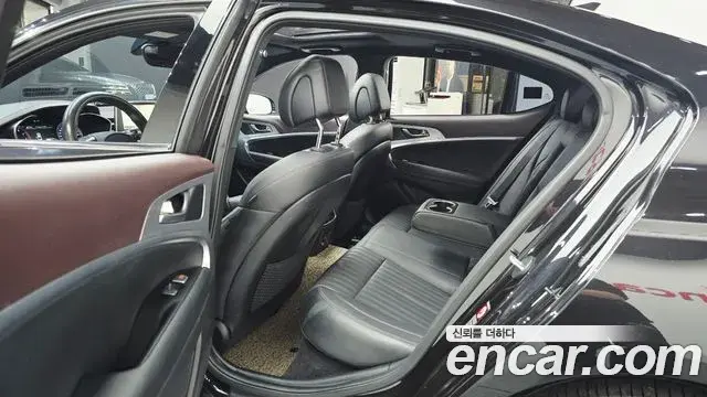 Genesis G70 2018 — Şəkil 22/32