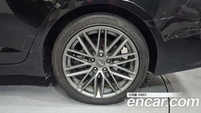 Genesis G70 2018 — Şəkil 4/32