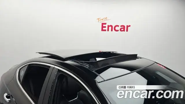 Genesis G70 2018 — Şəkil 1/32