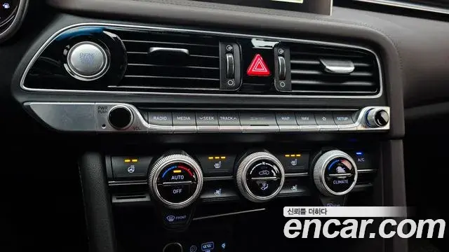 Genesis G70 2018 — Şəkil 25/32