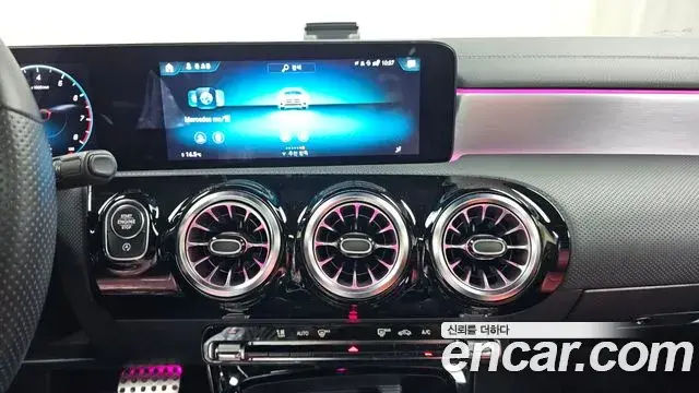 Mercedes-Benz CLA-Class 2021 — Фото 12/20