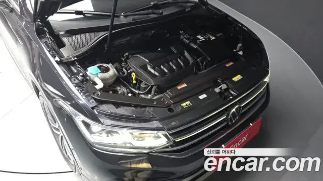Volkswagen Tiguan Allspace 2022 — Photo 16/20