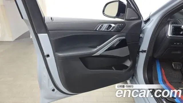 BMW X6 2025 — Şəkil 27/32