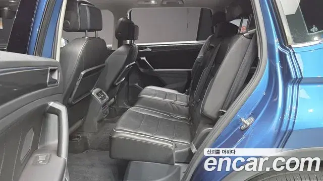 Volkswagen Tiguan Allspace 2020 — Фото 12/20