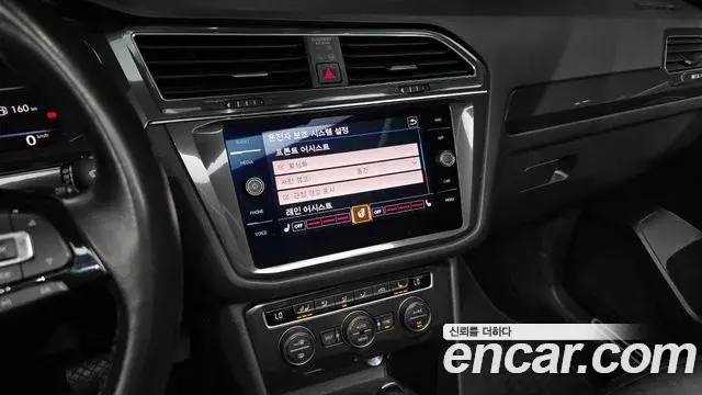 Volkswagen Tiguan Allspace 2020 — Фото 14/20