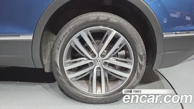 Volkswagen Tiguan Allspace 2020 — ფოტო 19/31