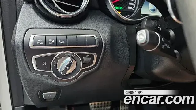 Mercedes-Benz GLC-Class 2019 — Фото 16/20