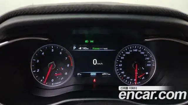 Genesis G70 2019 — Şəkil 24/36