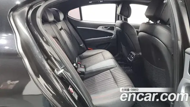 Genesis G70 2019 — Şəkil 22/36