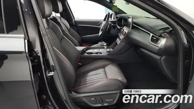 Genesis G70 2019 — Şəkil 31/36