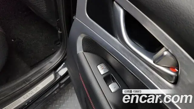 Genesis G70 2019 — Şəkil 16/36