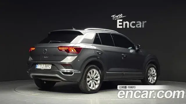 Volkswagen T-Roc 2021 — Фото 2/20