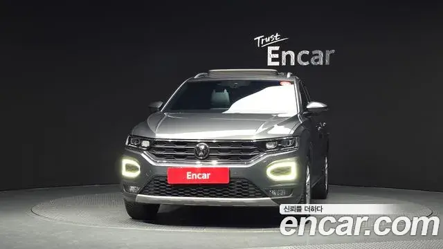 Volkswagen T-Roc 2021 — Фото 3/20
