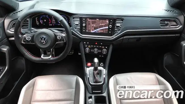 Volkswagen T-Roc 2021 — Фото 7/20