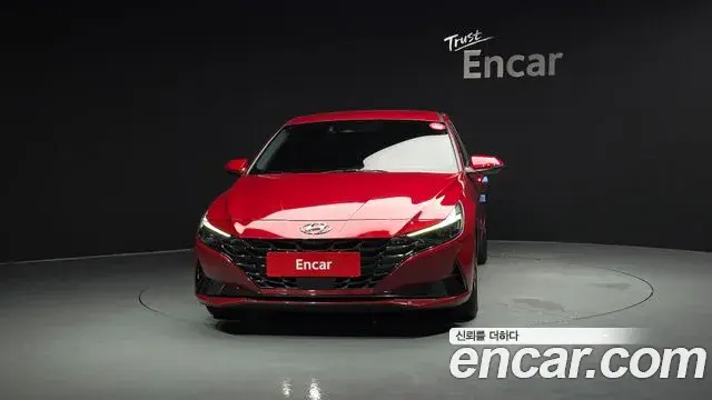Hyundai The New Avante Hybrid 2020 — Photo 6/20