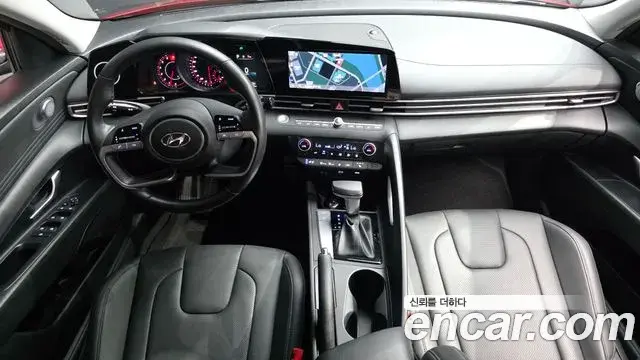 Hyundai The New Avante Hybrid 2020 — Photo 15/20