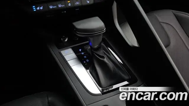 Hyundai The New Avante Hybrid 2020 — Photo 20/20