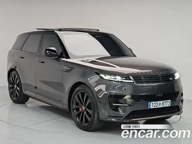 Land Rover Range Rover Sport 2024 — ფოტო 19/20