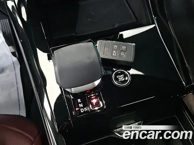 Land Rover Range Rover Sport 2024 — ფოტო 13/20