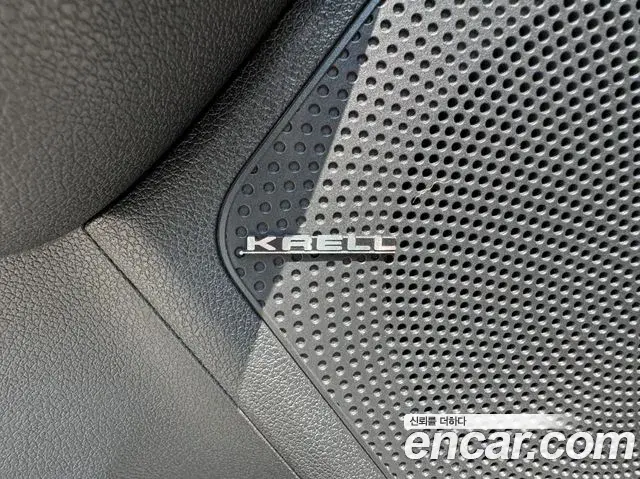 Kia Niro 2021 — Фото 15/20