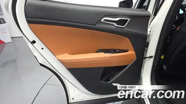 Kia Sportage 2023 — Photo 29/31