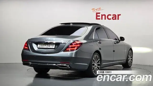 Mercedes-Benz S-Class 2020 — Фото 2/20