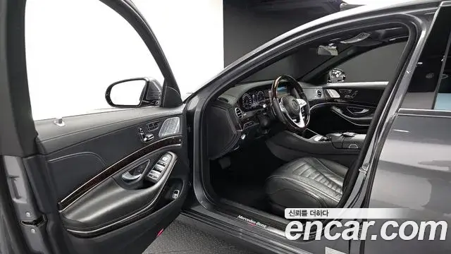 Mercedes-Benz S-Class 2020 — Фото 10/20