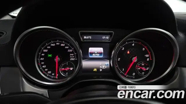 Mercedes-Benz GLE-Class 2018 — ფოტო 8/20
