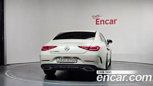 Mercedes-Benz CLS-Class 2019 — Photo 8/20