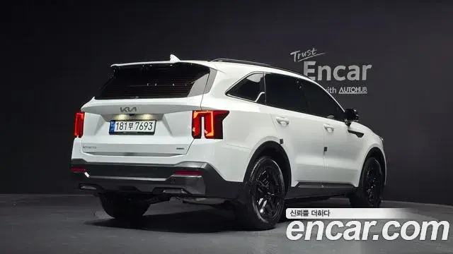 Kia Sorento 2024 — ფოტო 23/37