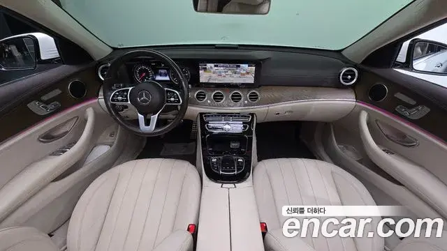 Mercedes-Benz E-Class 2019 — Şəkil 10/30