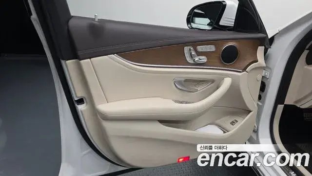 Mercedes-Benz E-Class 2019 — Şəkil 4/30