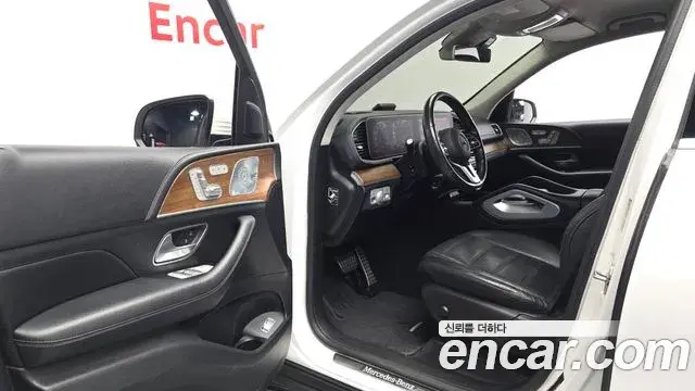 Mercedes-Benz GLE-Class 2019 — Şəkil 2/31