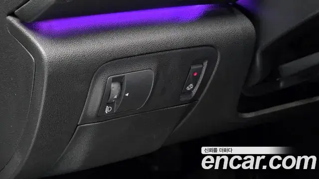 Renault Samsung SM6 2021 — Фото 18/20